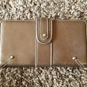 *1 DAY SALE * Beautiful Bronze Thin Wallet!💛💛